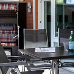 Golfresidenz B 105 *